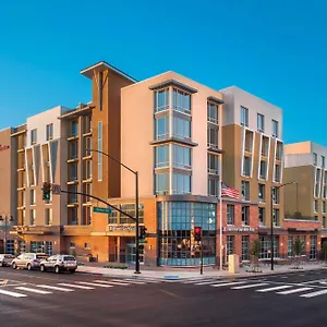 Hilton Garden Angeles Burbank